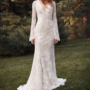 Vera Wang Wedding Dress